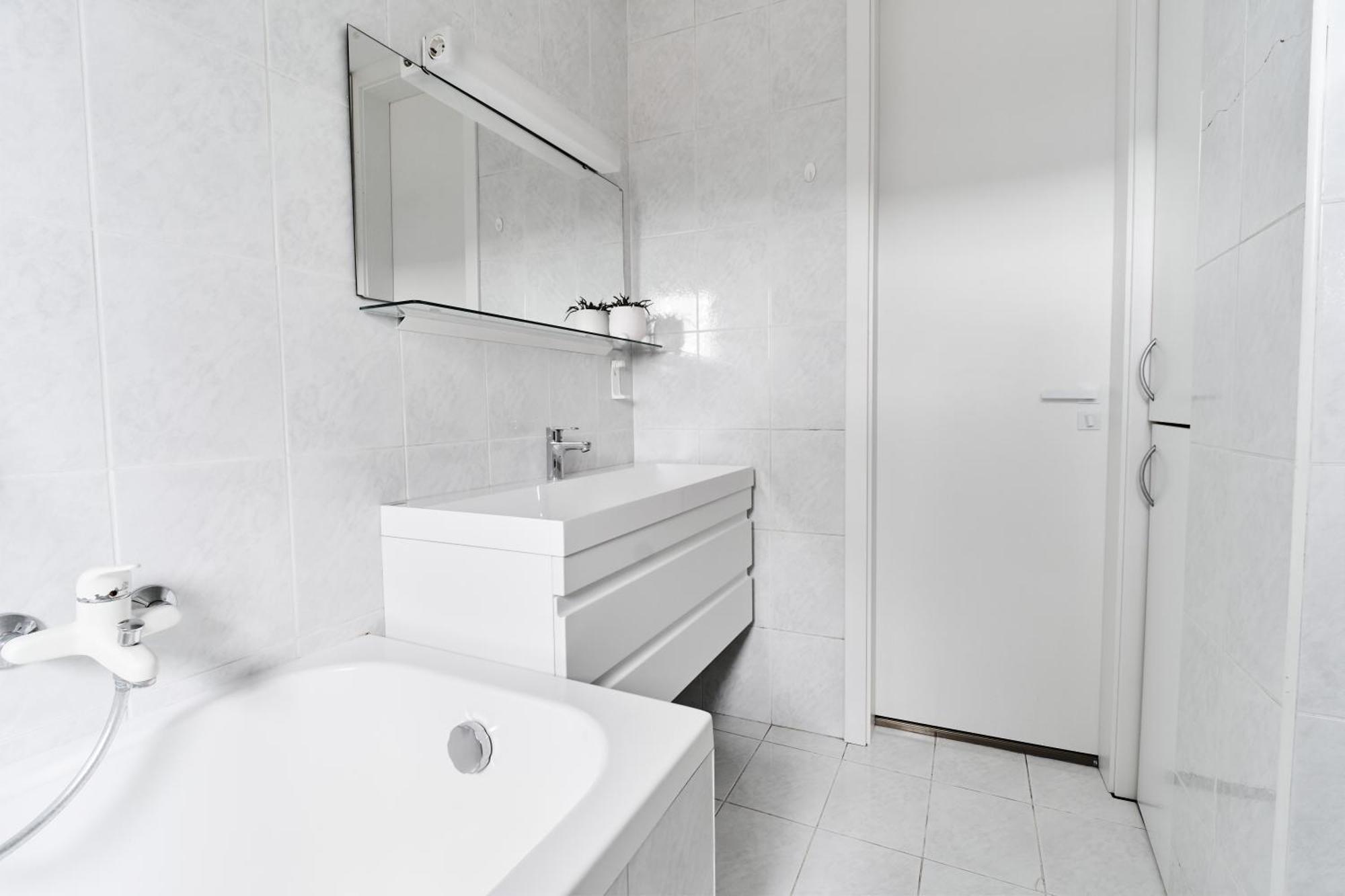 Matic Spacious Modern Apartment Любляна Екстериор снимка